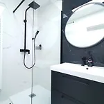 Plazowa Park Apartment