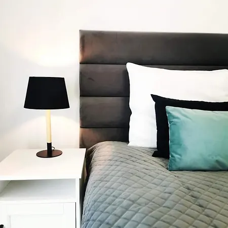 Plazowa Park Apartmán *